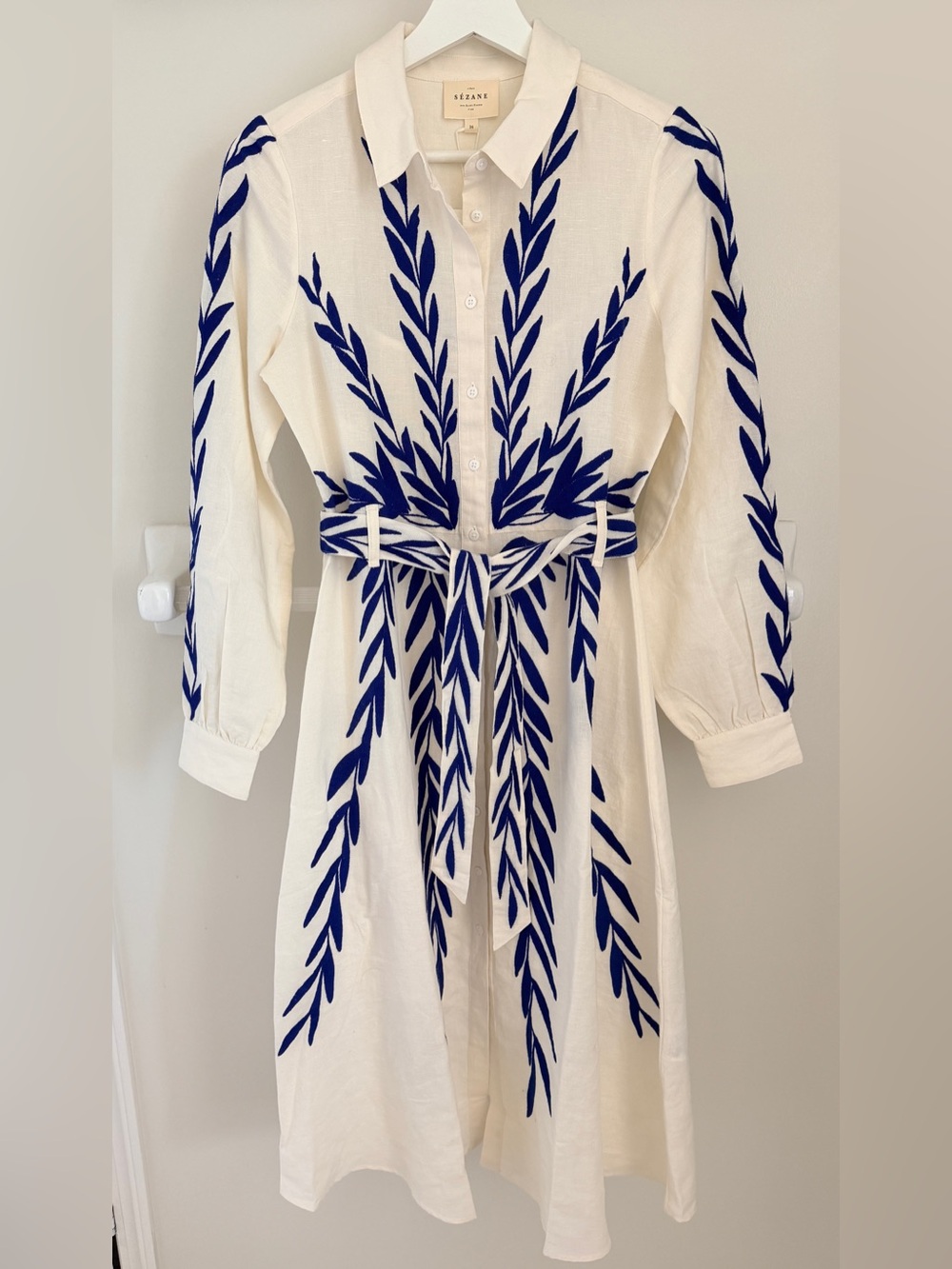 Sezane Andinette Dress with Sezane Gift Item - Picture 2 of 9